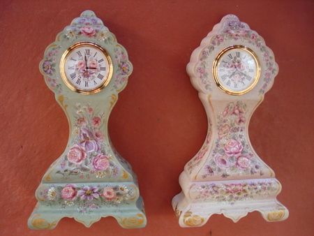 Louis XIV Clock with European Flowers Pattern Packet